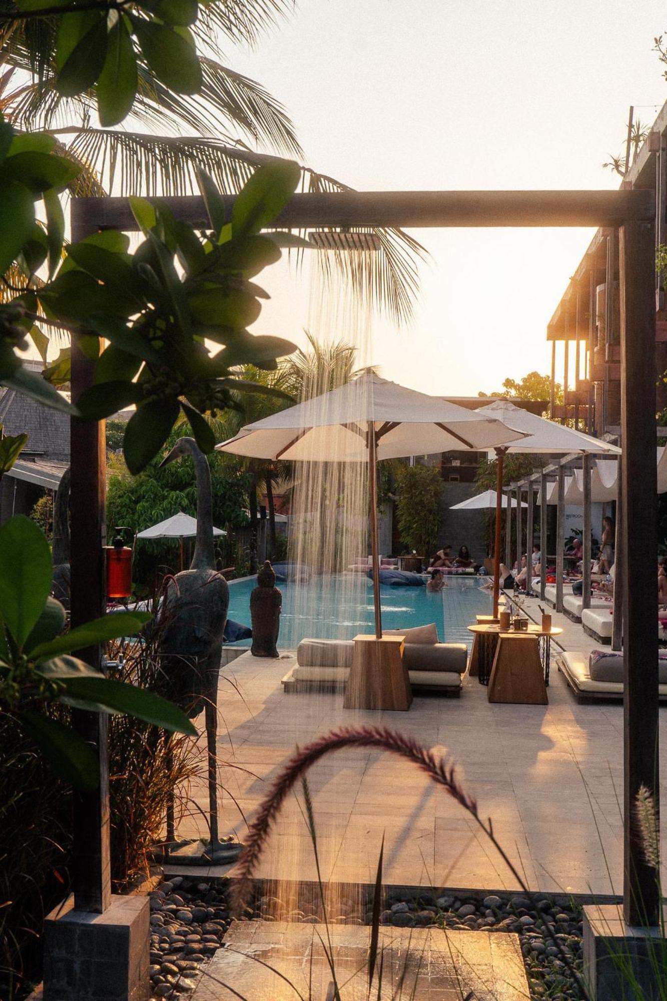 Shore Amora Canggu Экстерьер фото